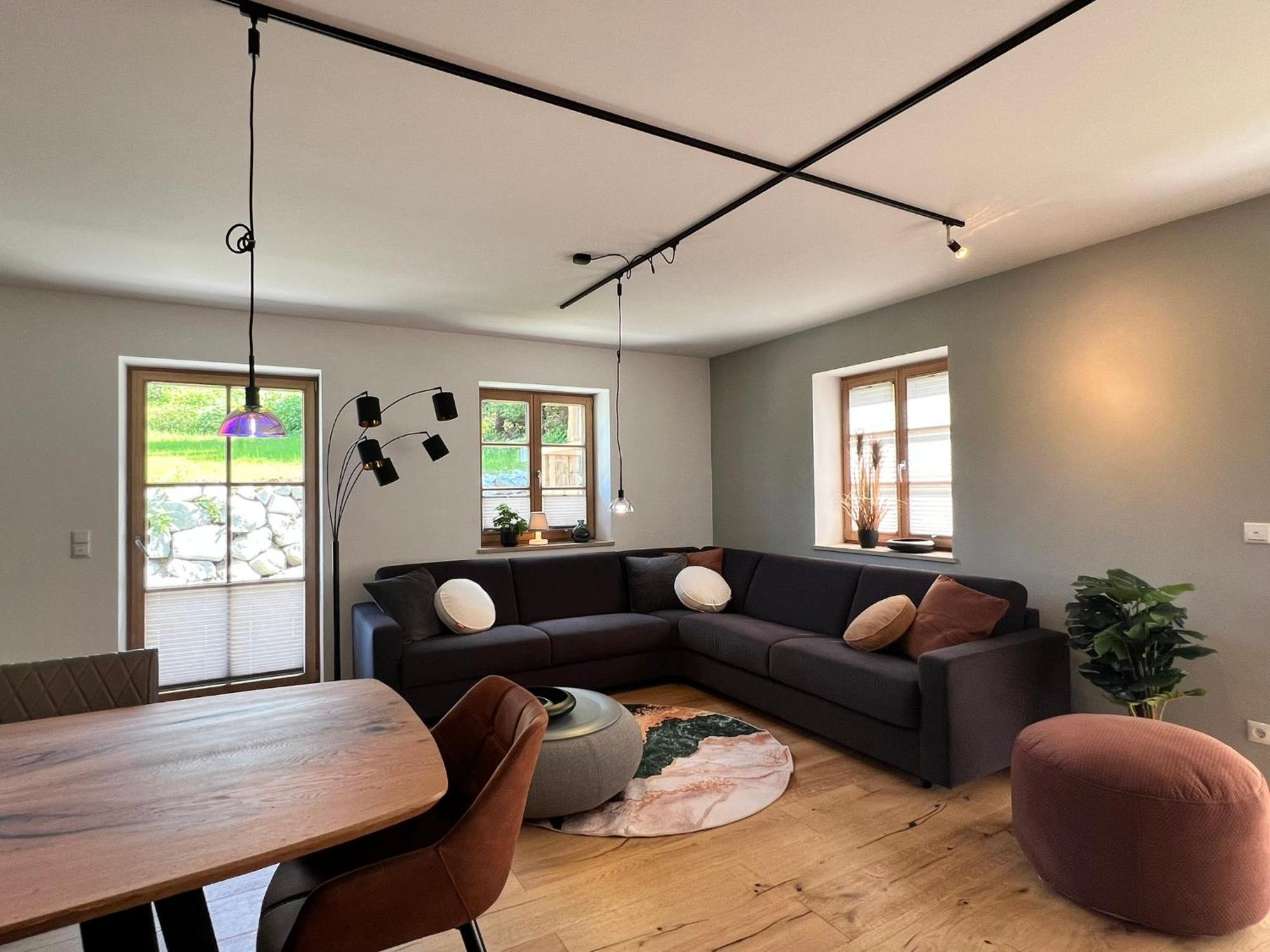 Stay Nice Apartments Dorfen Naehe Muenchen Jacuzzi Grillkota 75 Zoll Tv Екстериор снимка