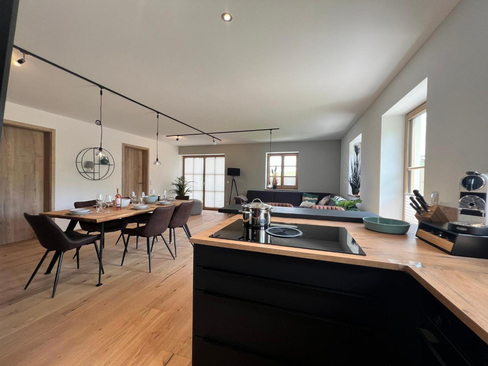 Stay Nice Apartments Dorfen Naehe Muenchen Jacuzzi Grillkota 75 Zoll Tv Екстериор снимка