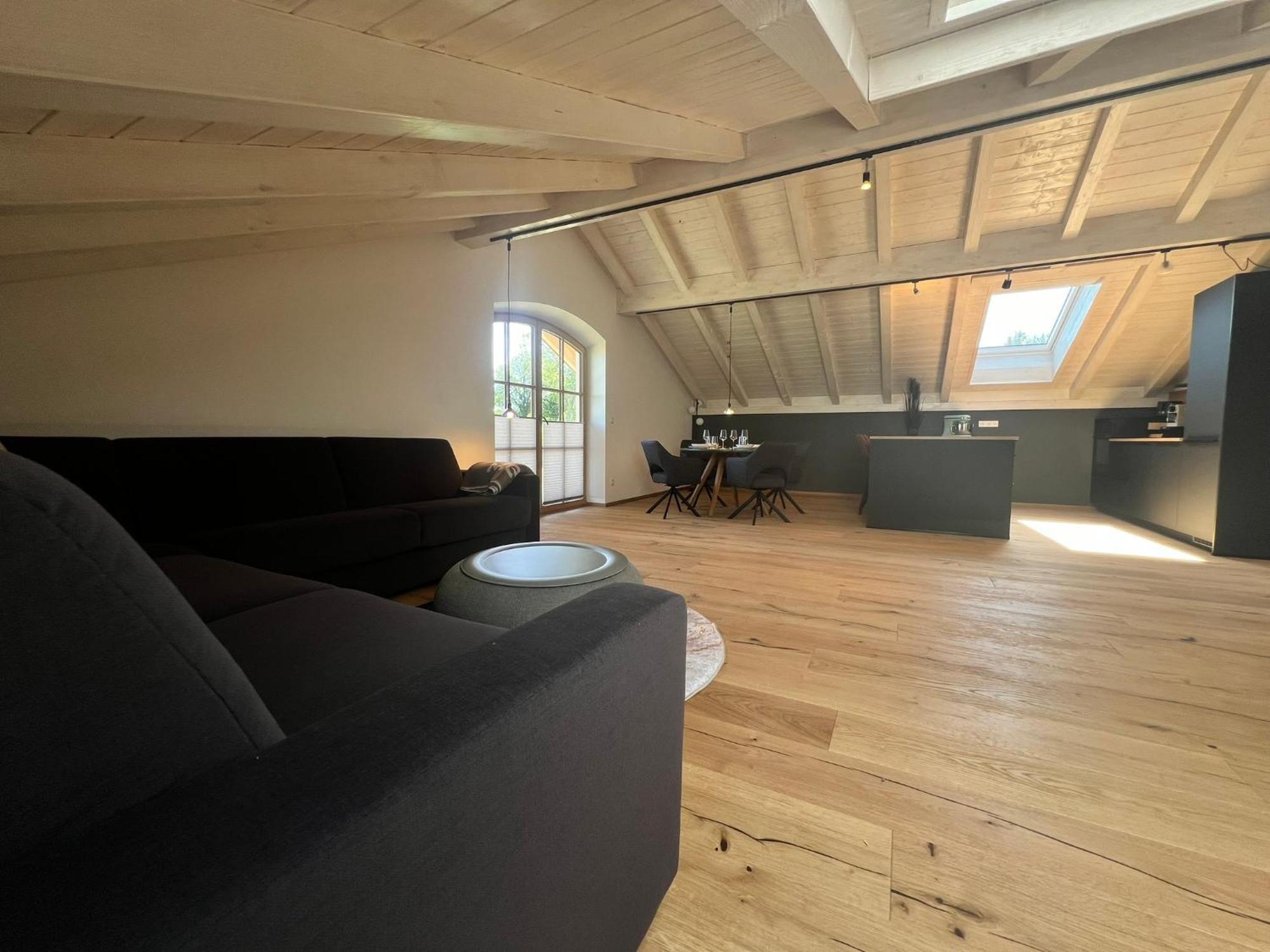 Stay Nice Apartments Dorfen Naehe Muenchen Jacuzzi Grillkota 75 Zoll Tv Екстериор снимка