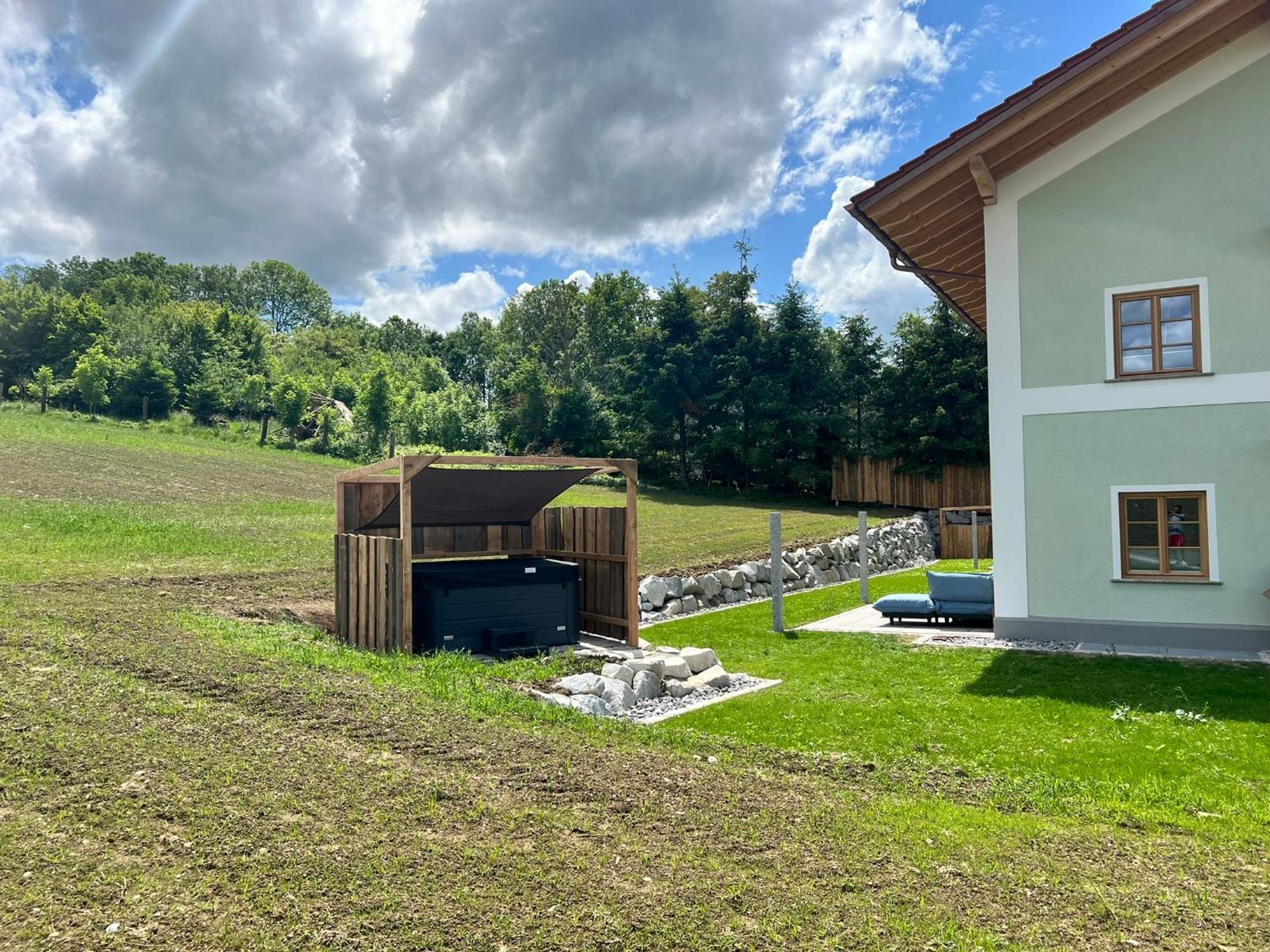Stay Nice Apartments Dorfen Naehe Muenchen Jacuzzi Grillkota 75 Zoll Tv Екстериор снимка