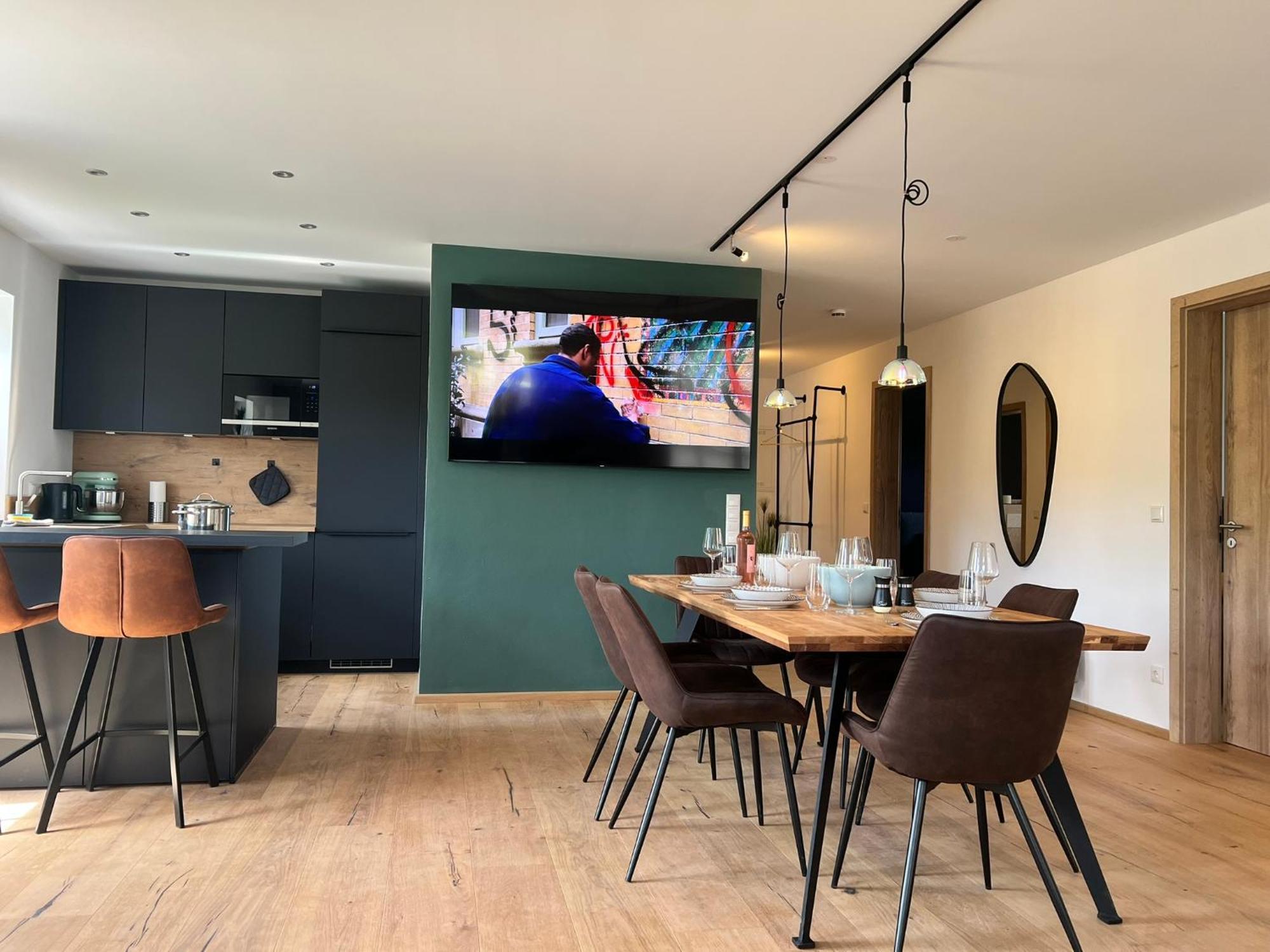 Stay Nice Apartments Dorfen Naehe Muenchen Jacuzzi Grillkota 75 Zoll Tv Екстериор снимка