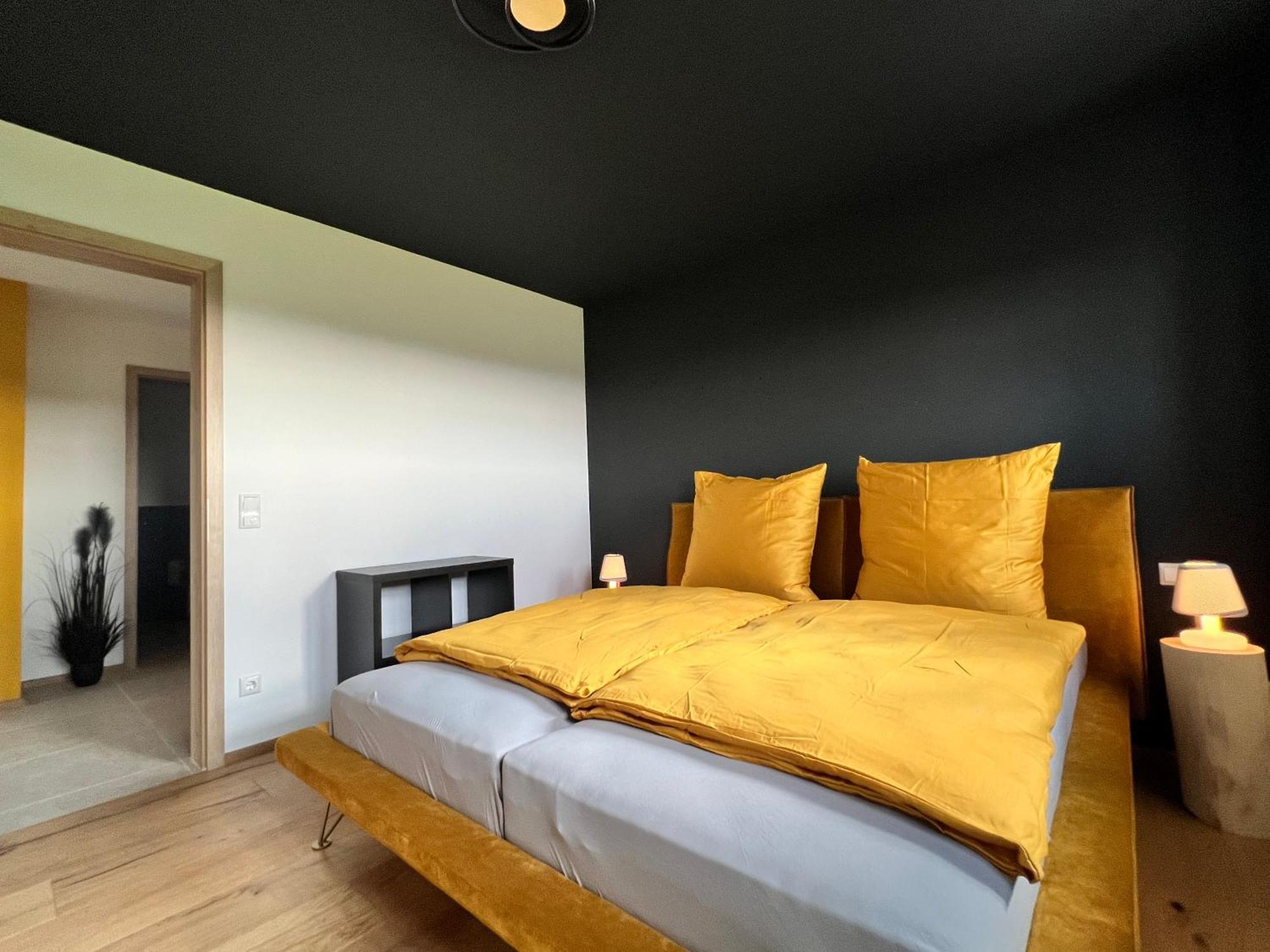 Stay Nice Apartments Dorfen Naehe Muenchen Jacuzzi Grillkota 75 Zoll Tv Екстериор снимка