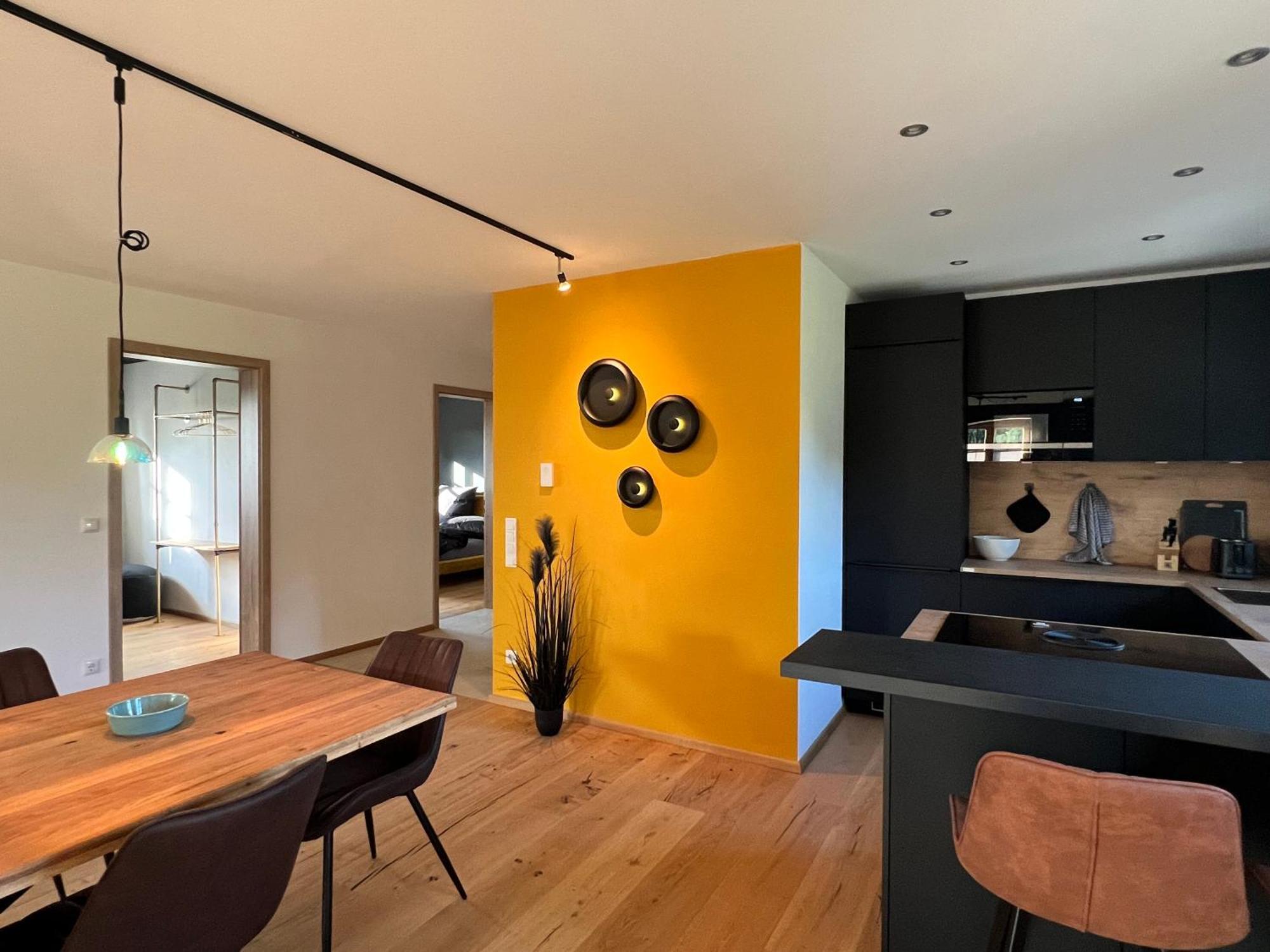 Stay Nice Apartments Dorfen Naehe Muenchen Jacuzzi Grillkota 75 Zoll Tv Екстериор снимка